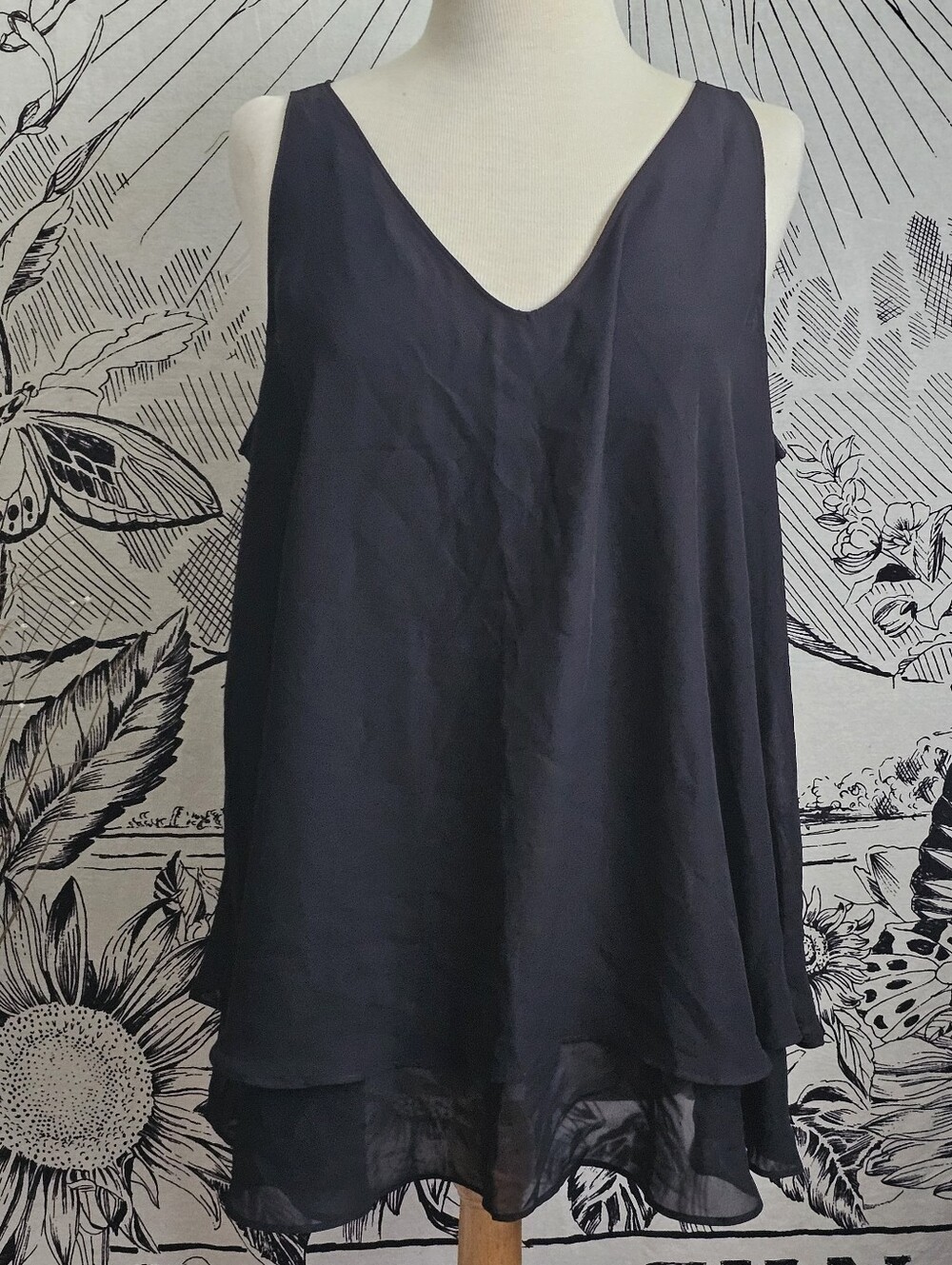 NWT Lane Bryant Sleeveless Black V-Neck Swing Double Layer Chiffon Tank Sz 18
